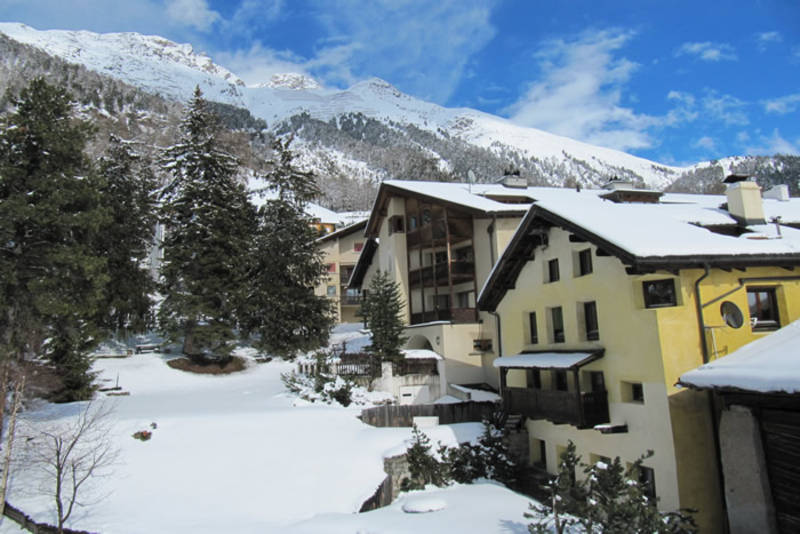 Ferienwohnungen Quadrella Ferien Pontresina Engadin FEWO: Home